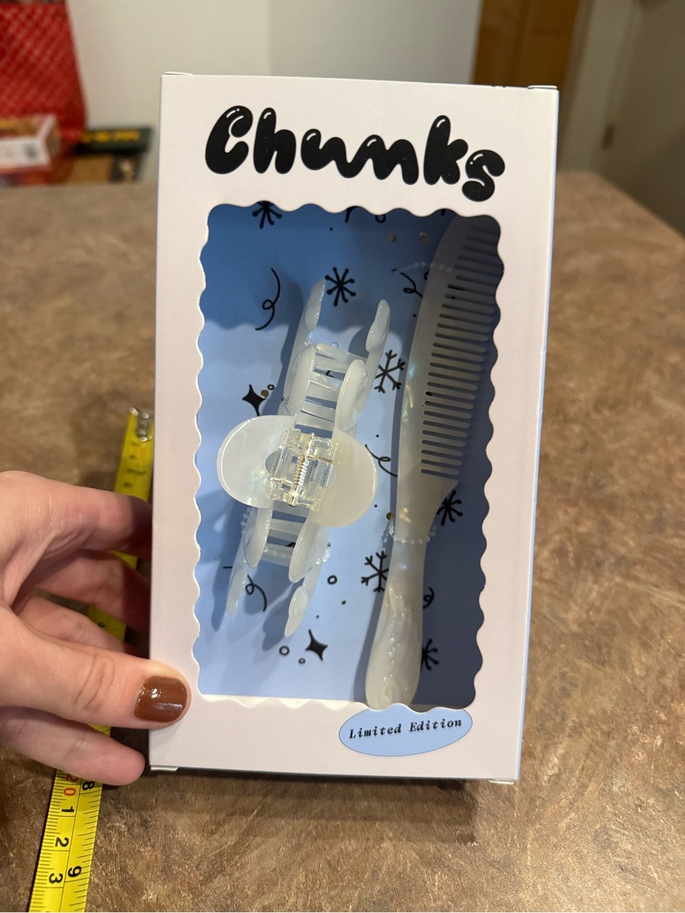Chunks Pearl White Hair Clip & Comb Set